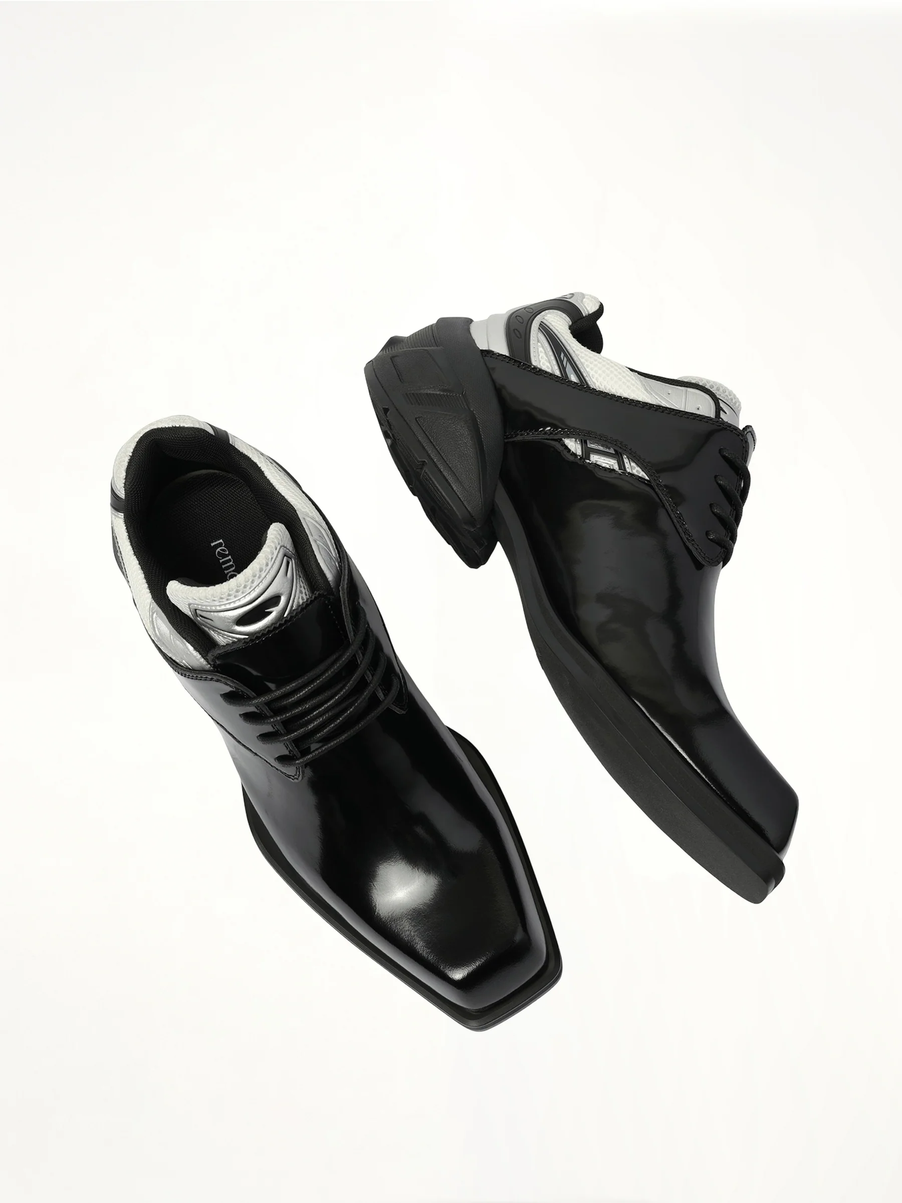 Remagine Hybrid Derby upper construction
